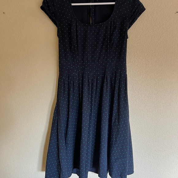 ESHAKTI SWING DRESS SIZE 6 NAVY WITH GREEN POLKA DOTS 100% COTTON - Picture 8 of 10